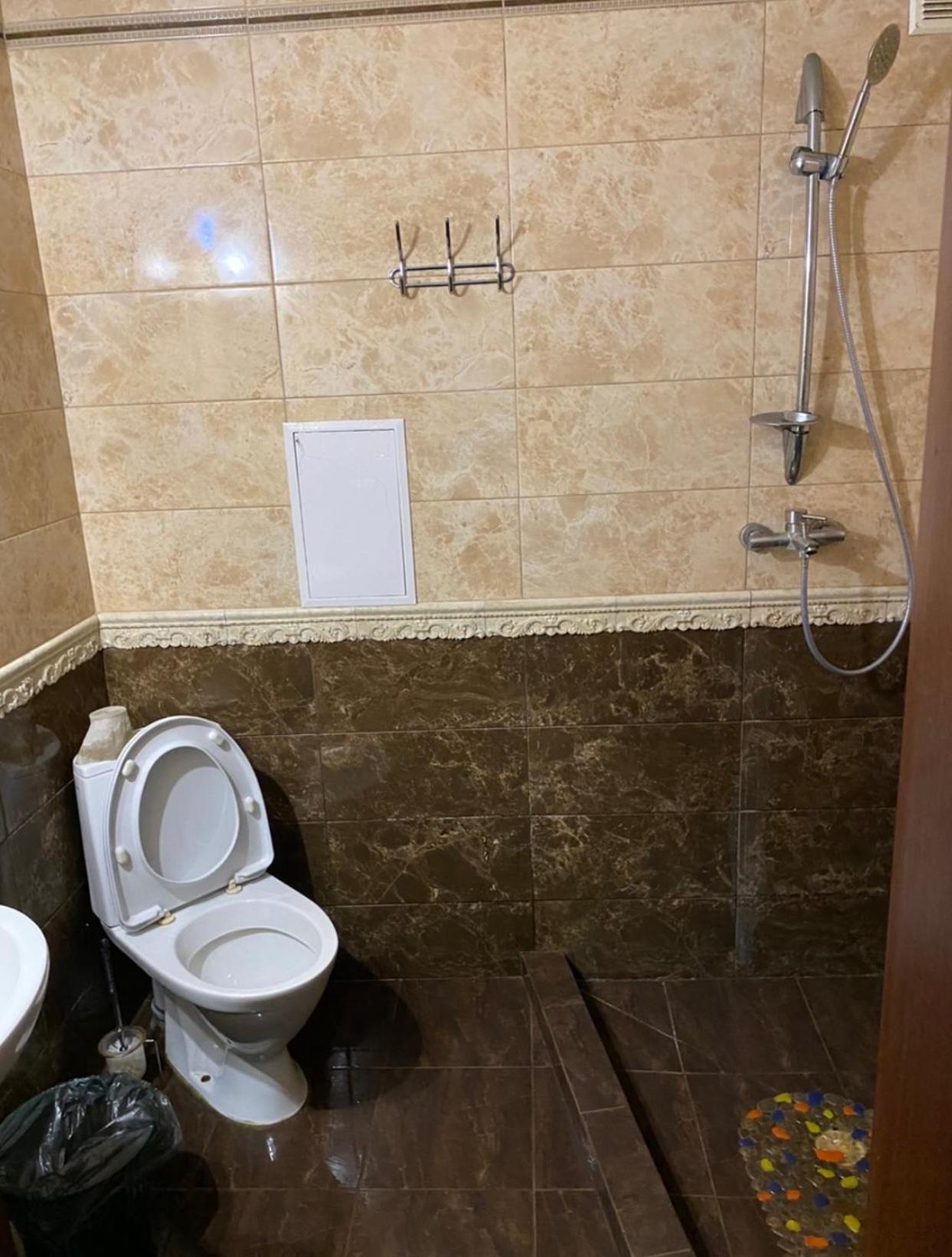 Апартаменти В Парку Uman Exterior photo